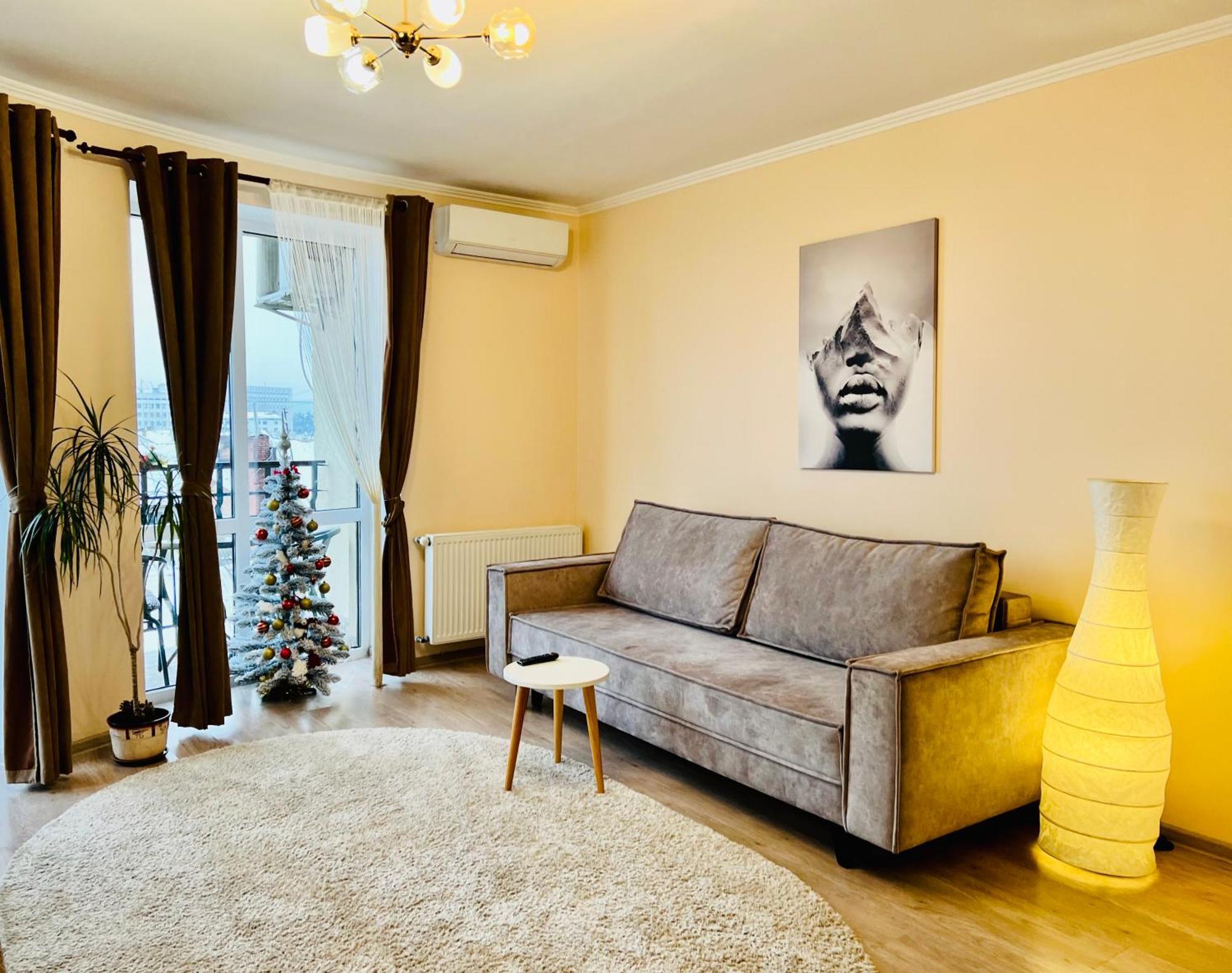 Apartaments Sichovyh Strilciv 68A 이바노프란키우스크 외부 사진
